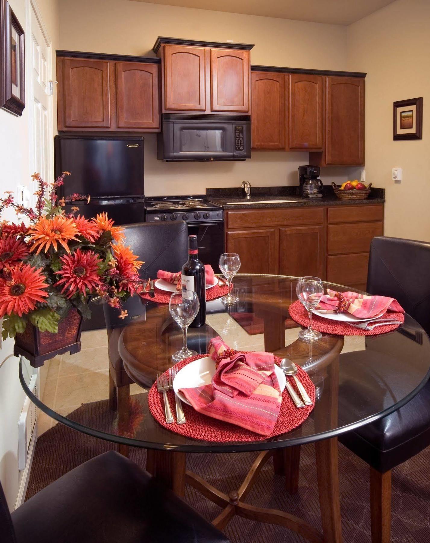 Stratford Suites Spokane Airport แอร์เวย์ไฮส์ ภายนอก รูปภาพ