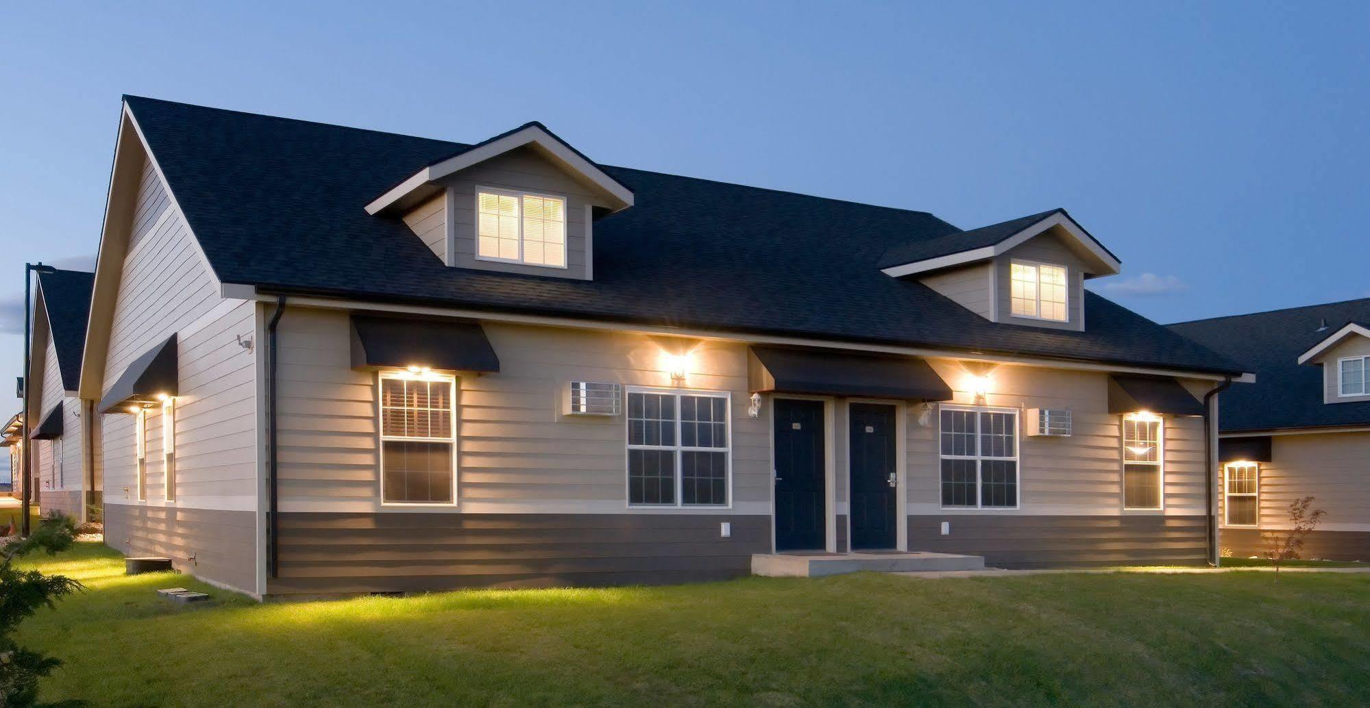 Stratford Suites Spokane Airport แอร์เวย์ไฮส์ ภายนอก รูปภาพ